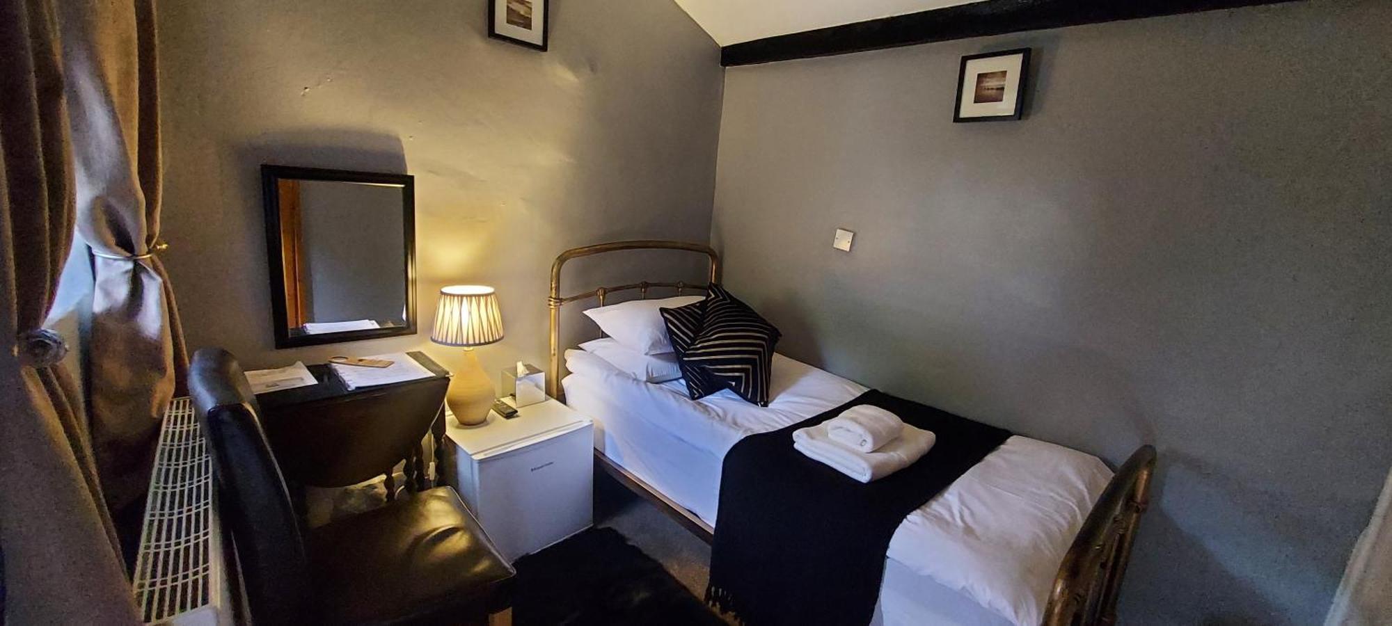 Dolgun Uchaf Historic B&B And Cottages In Snowdonia Dolgellau Dış mekan fotoğraf