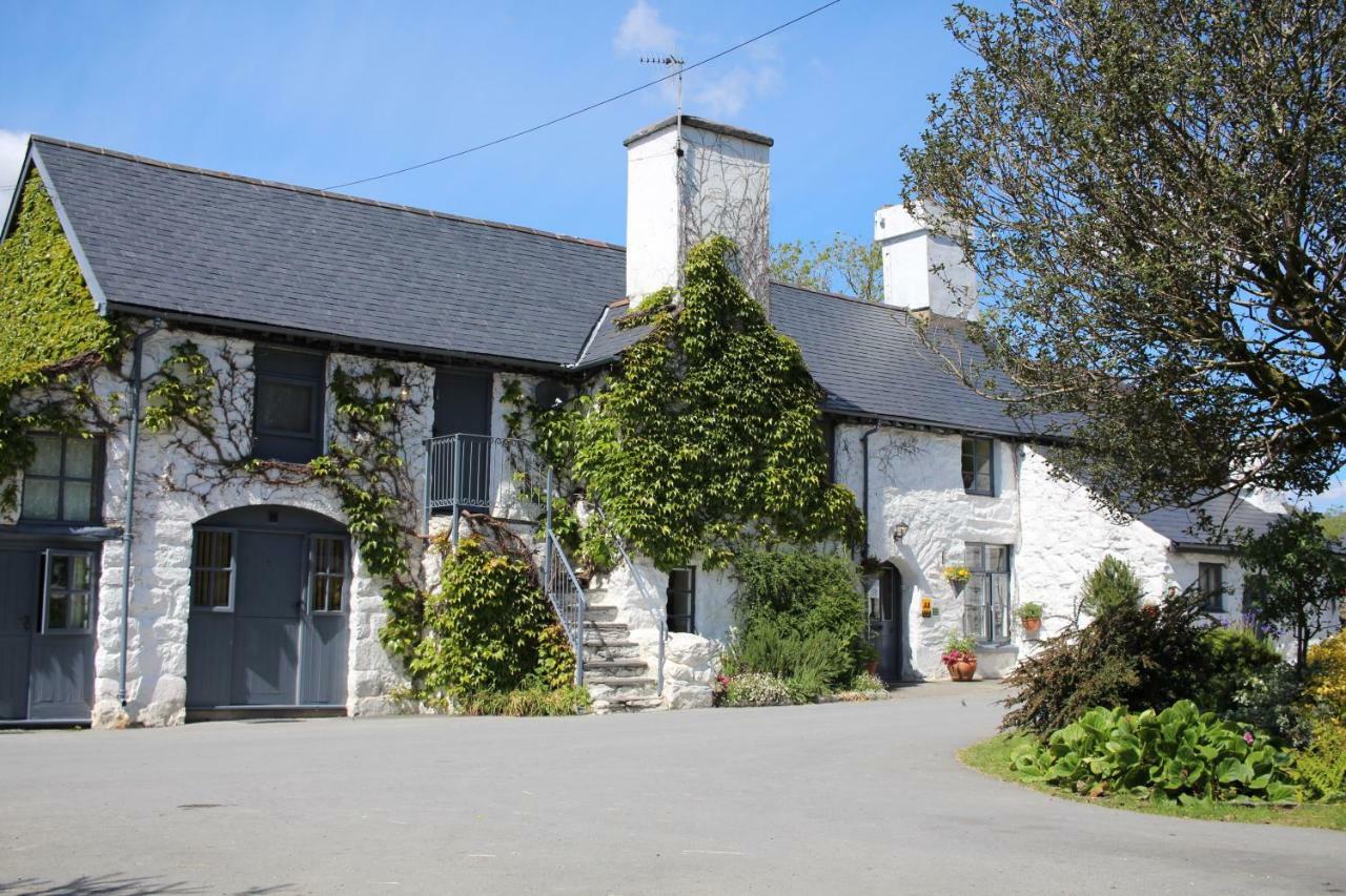 Dolgun Uchaf Historic B&B And Cottages In Snowdonia Dolgellau Dış mekan fotoğraf